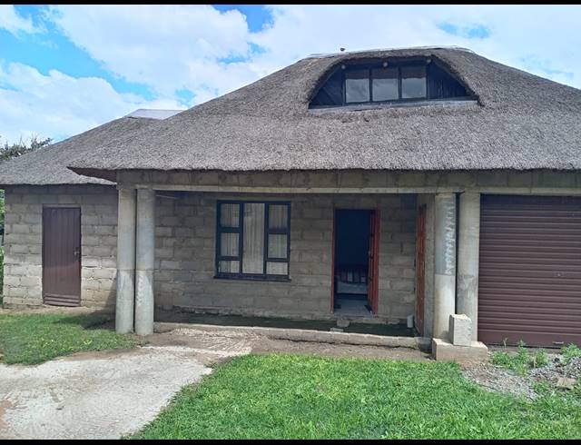 2 BEDROOM FREESTANDING FOR SALE IN EMONDLO UNIT B